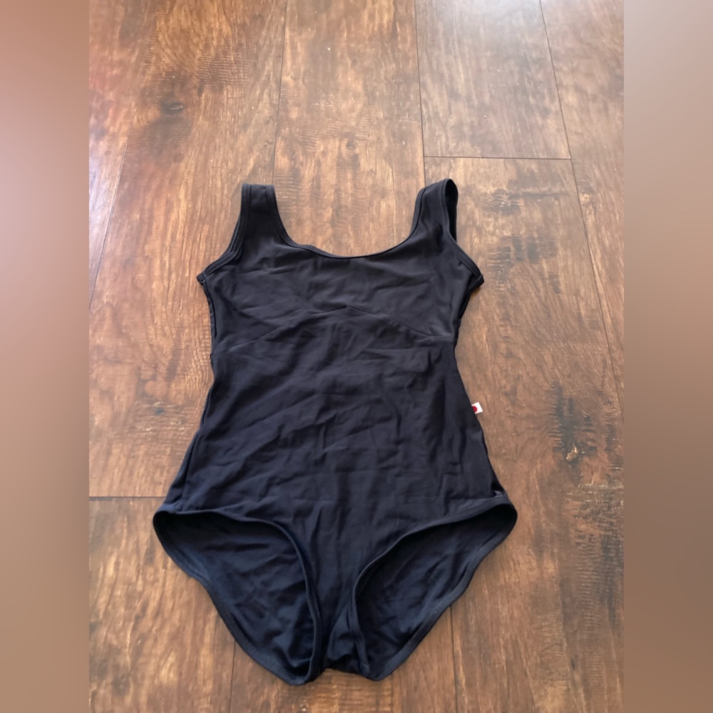 Yumiko Black Leotard